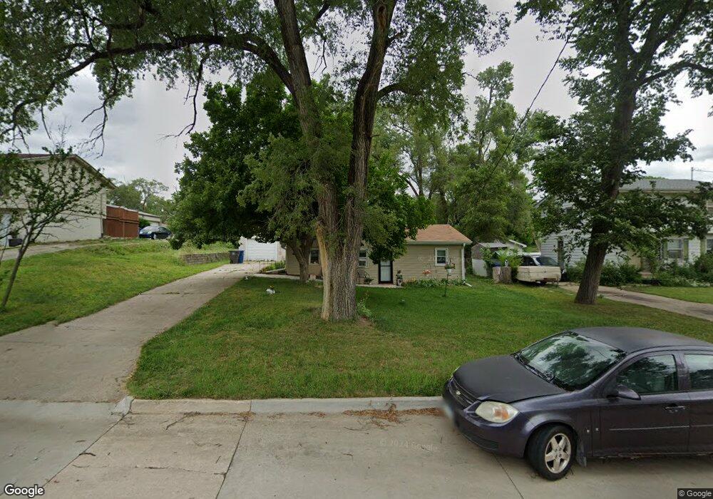 426 E Rose Ave, Des Moines, IA 50315 - photo 1