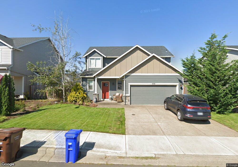 656 Kelsey Loop, Molalla, OR 97038 - photo 1