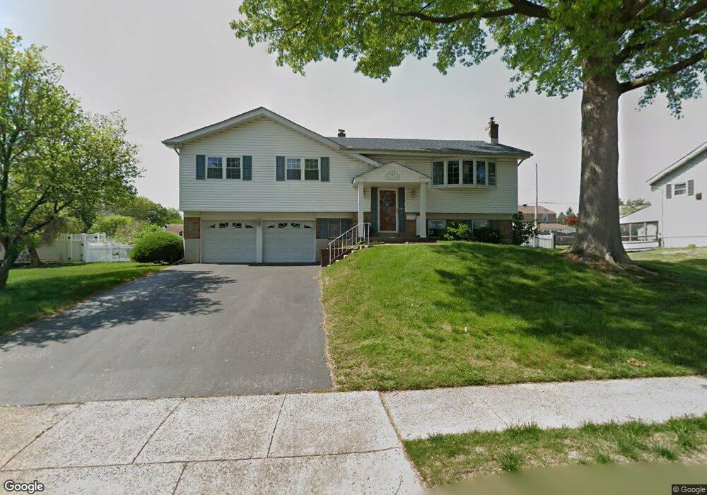 137 Glenn Oak Rd, Norristown, PA 19403 - photo 1