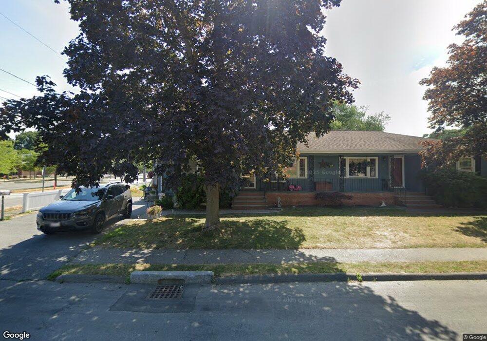 24 Pelham St, Saugus, MA 01906 - photo 1