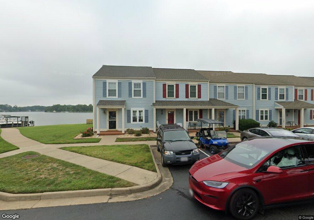 113 Lynnhaven Ct, Colonial Beach, VA 22443 - photo 1