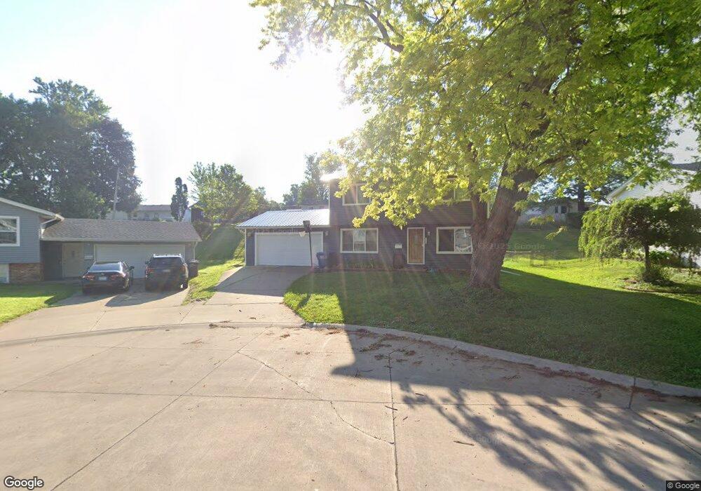 2923 Sycamore Terrace, Bettendorf, IA 52722 - photo 1