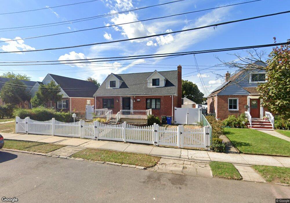 121-24 Francis Lewis Blvd, Jamaica, NY 11413 - photo 1