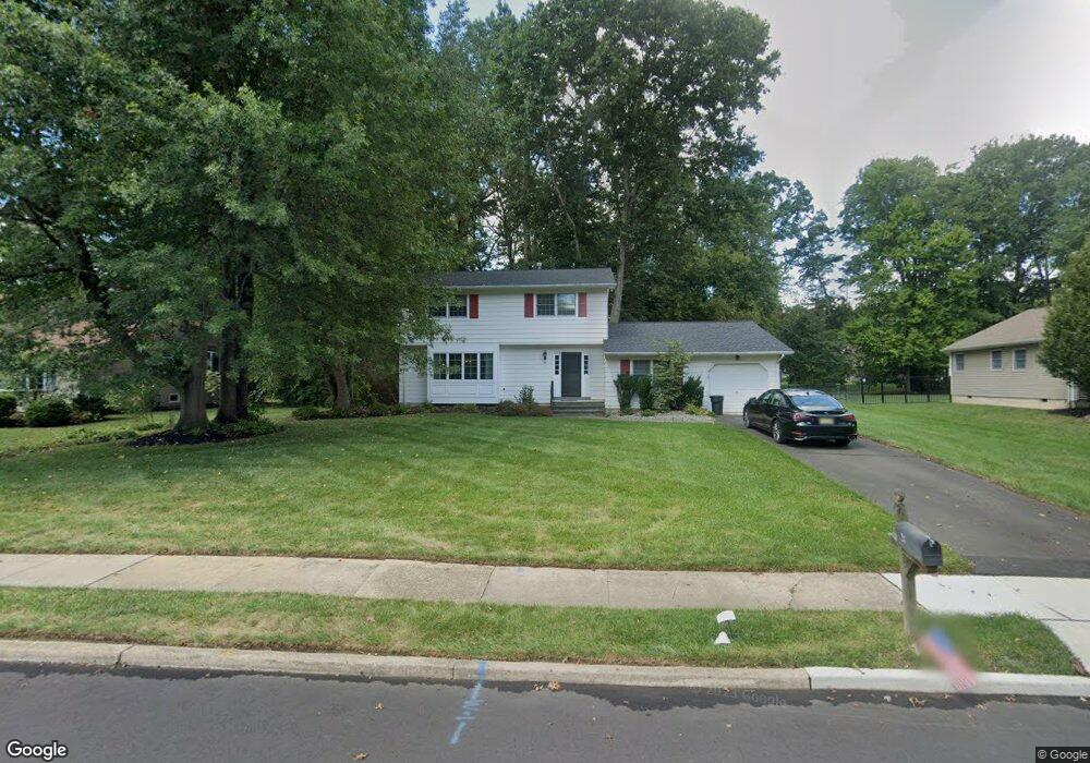 24 Hawthorne Ln, East Windsor, NJ 08520 - photo 1