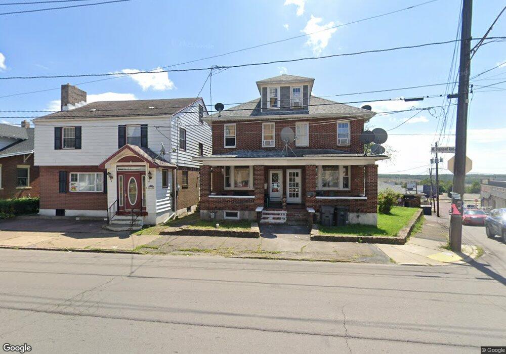 842 W Diamond Ave, Hazleton, PA 18201 - photo 1