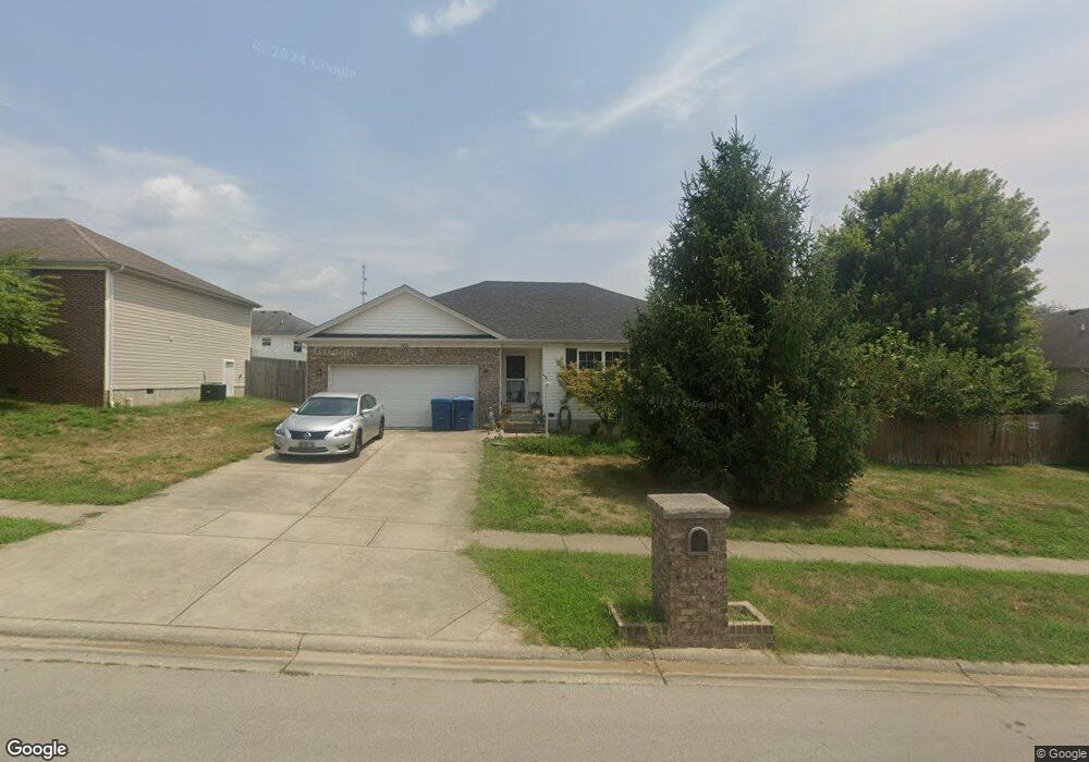 2004 Chris Dr, Lawrenceburg, KY 40342 - photo 1