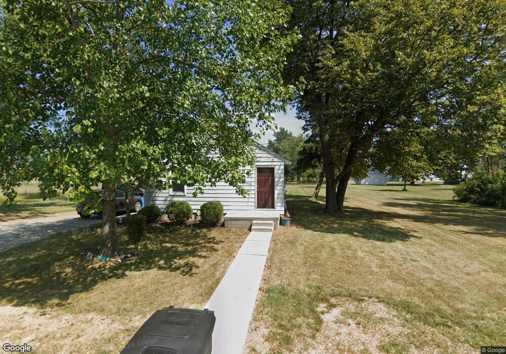 2590 N McDonel St, Lima, OH 45801 - photo 1