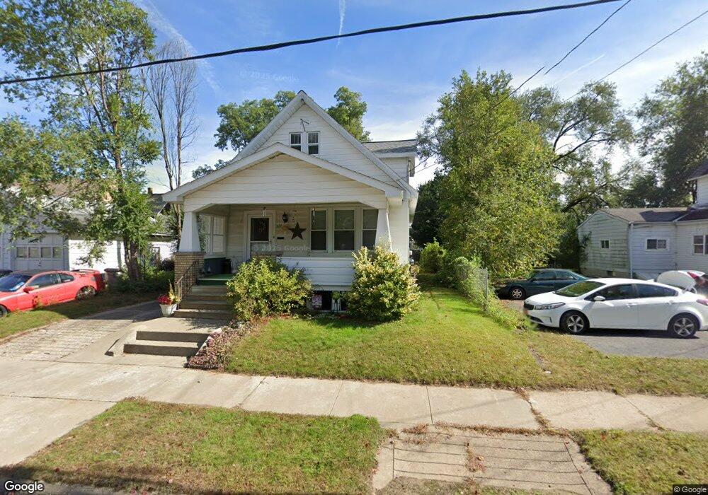221 Twelfth St, Schenectady, NY 12306 - photo 1