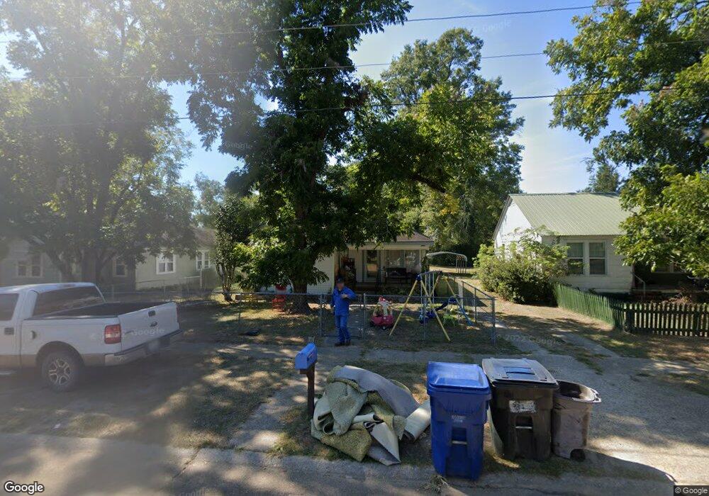 207 N Division St, Deridder, LA 70634 - photo 1