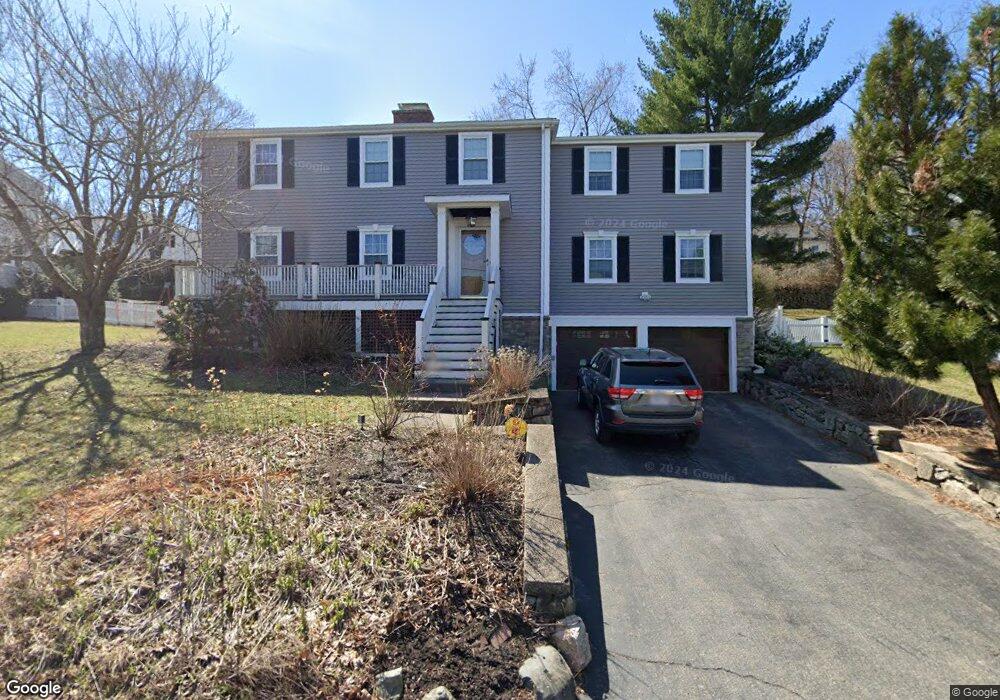 34 Robinhood Rd, Winchester, MA 01890 - photo 1