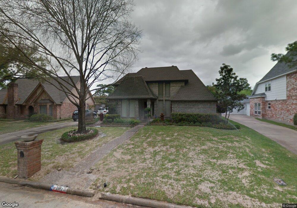 3902 Elmcrest Dr, Houston, TX 77088 - photo 1