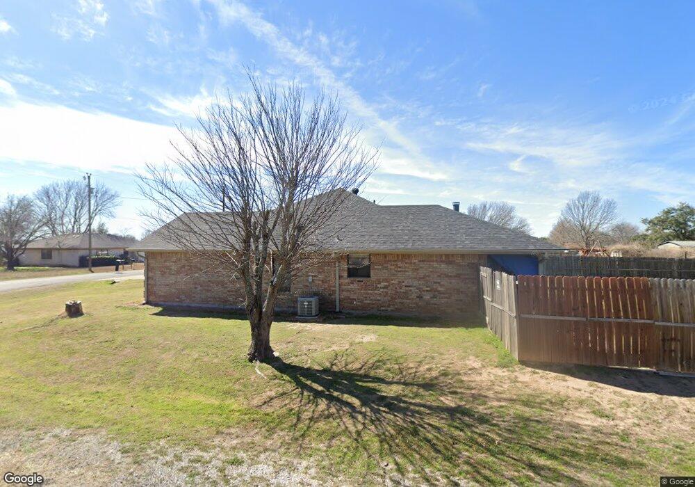 3954 Country Meadows Cir, Granbury, TX 76049 - photo 1