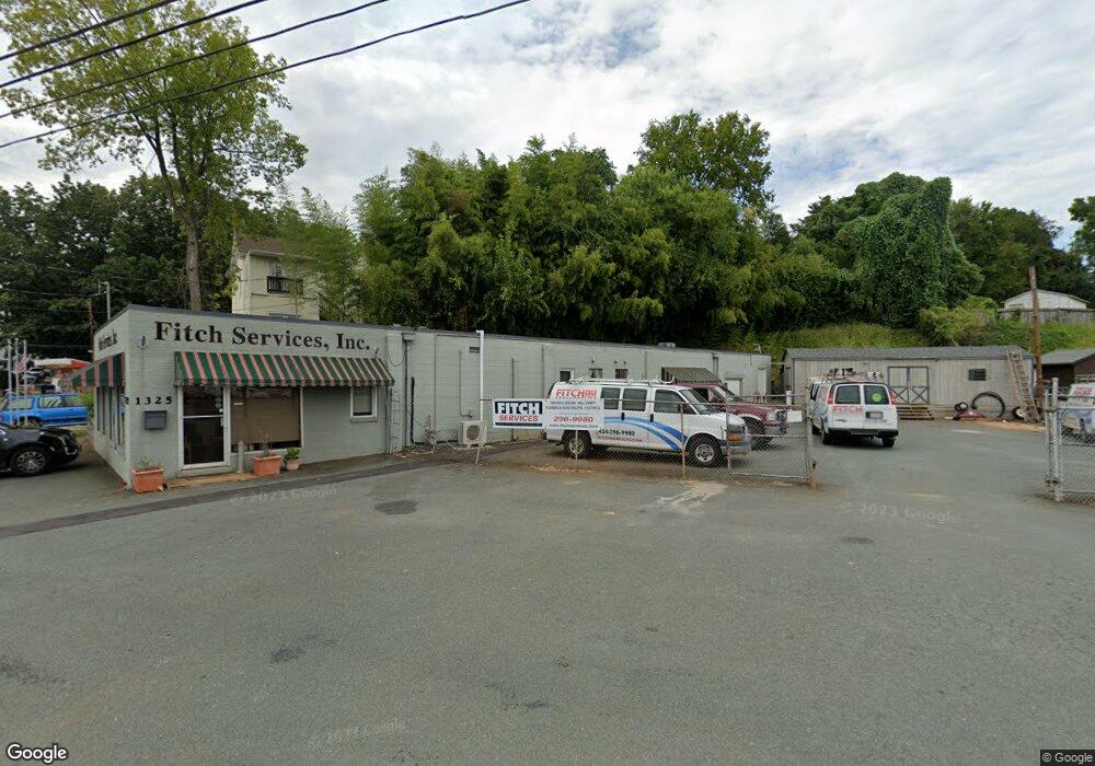 1325 E High St, Charlottesville, VA 22902 - photo 1