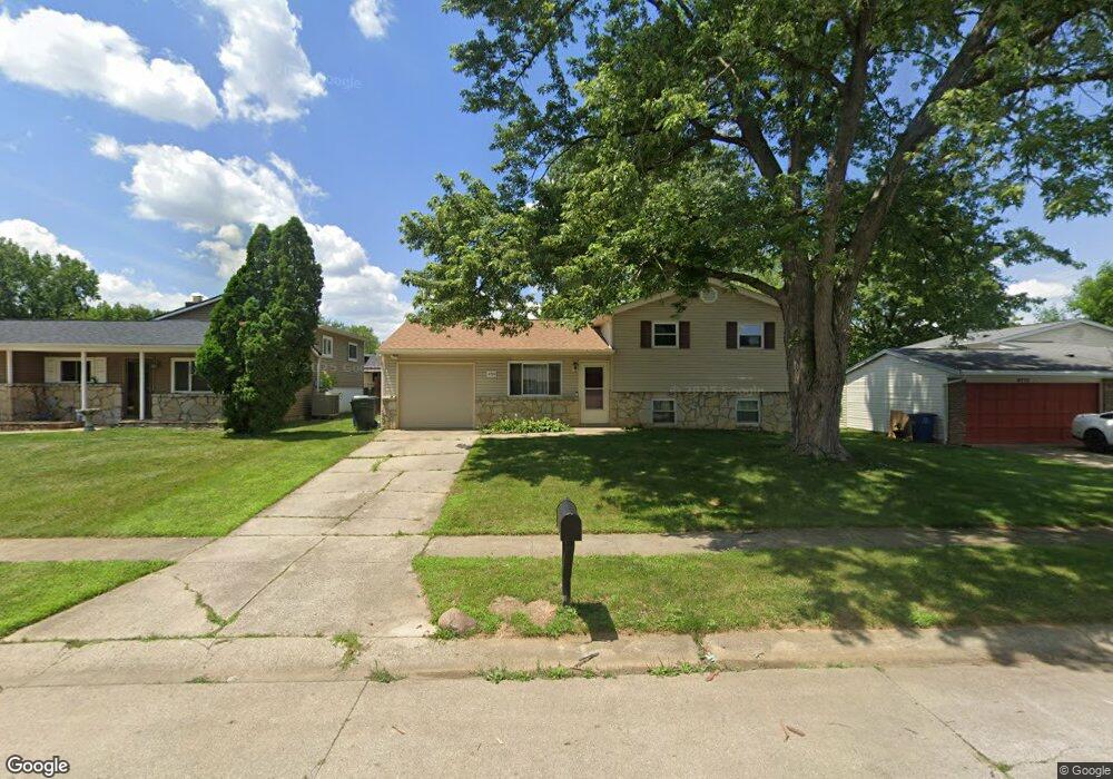 4769 Echorock Dr, Columbus, OH 43231 - photo 1