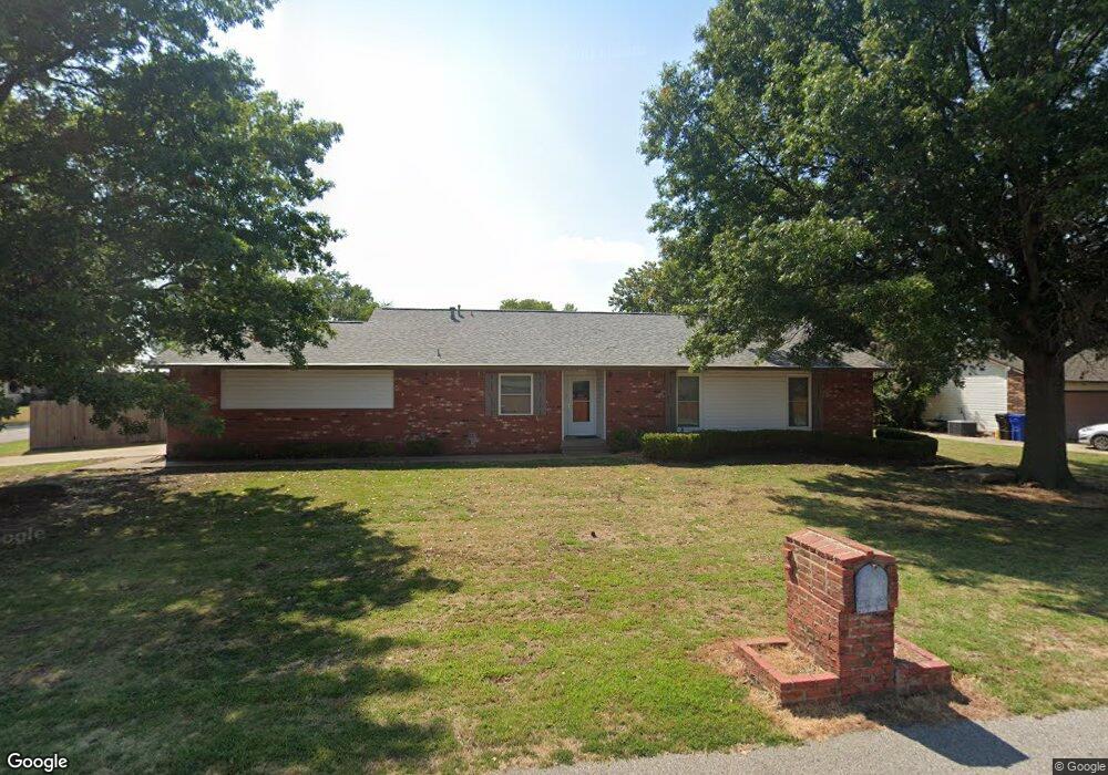 8314 S Gardenia Ave, Broken Arrow, OK 74011 - photo 1