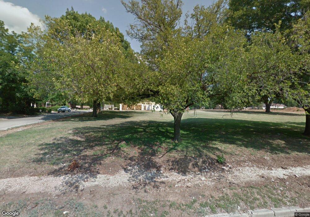 800 S Denton St, Gainesville, TX 76240 - photo 1