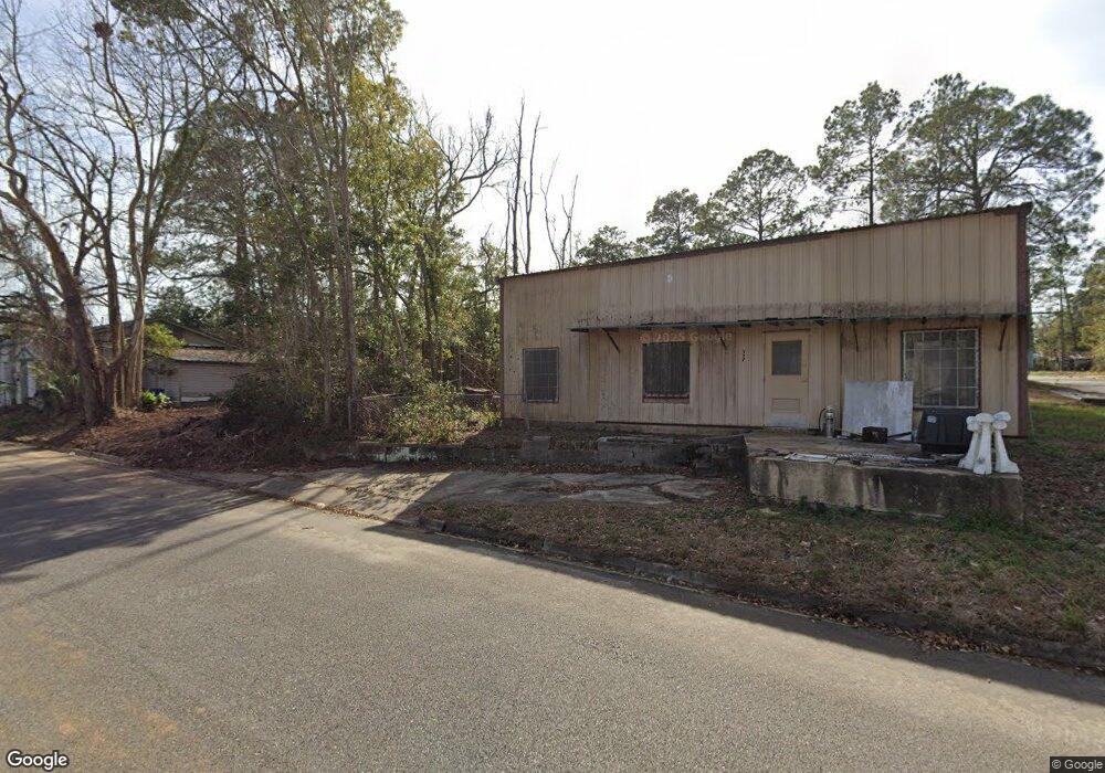 623 E Clay St, Thomasville, GA 31792 - photo 1