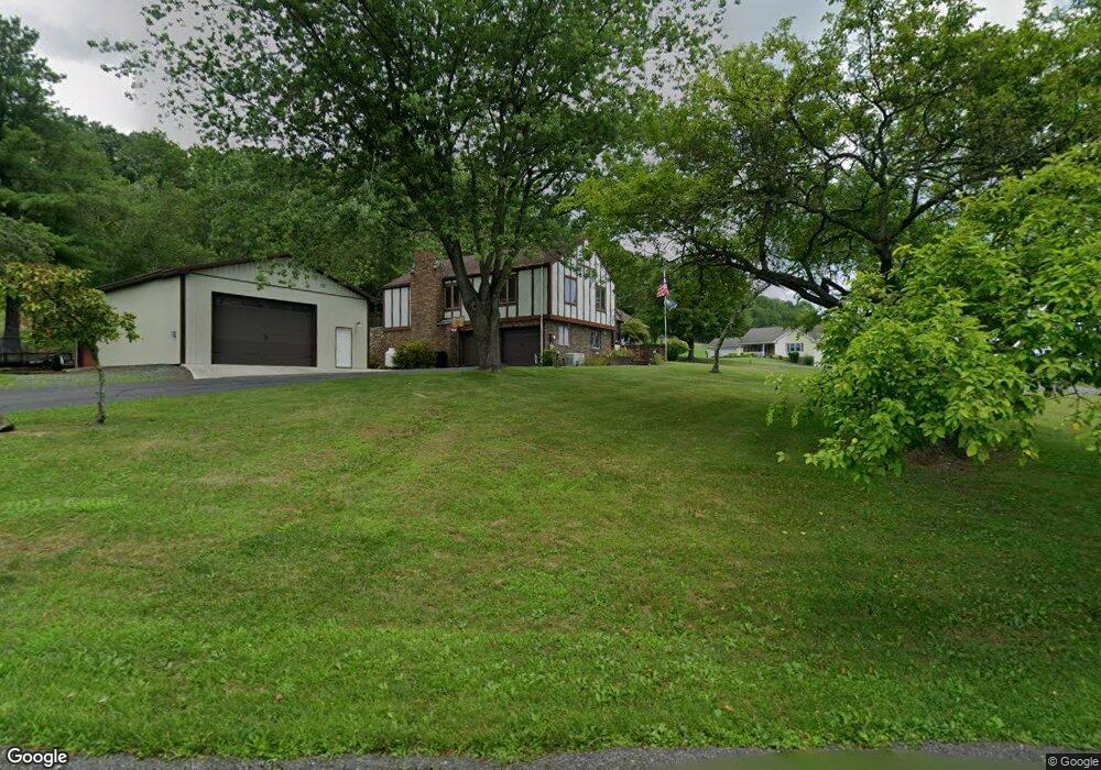 506 Fawn Ln, Tamaqua, PA 18252 - photo 1
