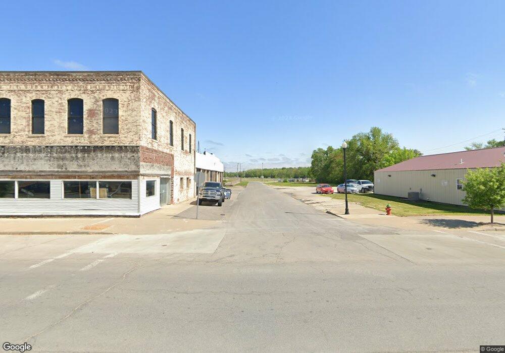 0 N 4th St, Moberly, MO 65270 - photo 1