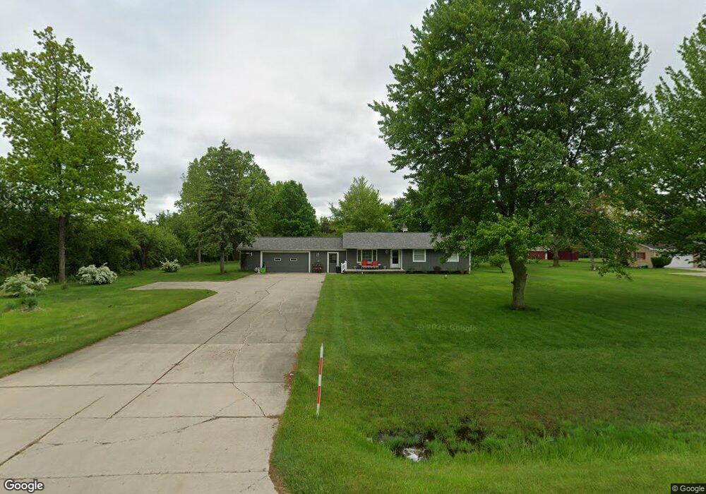 4401 W Carpenter Rd, Flint, MI 48504 - photo 1