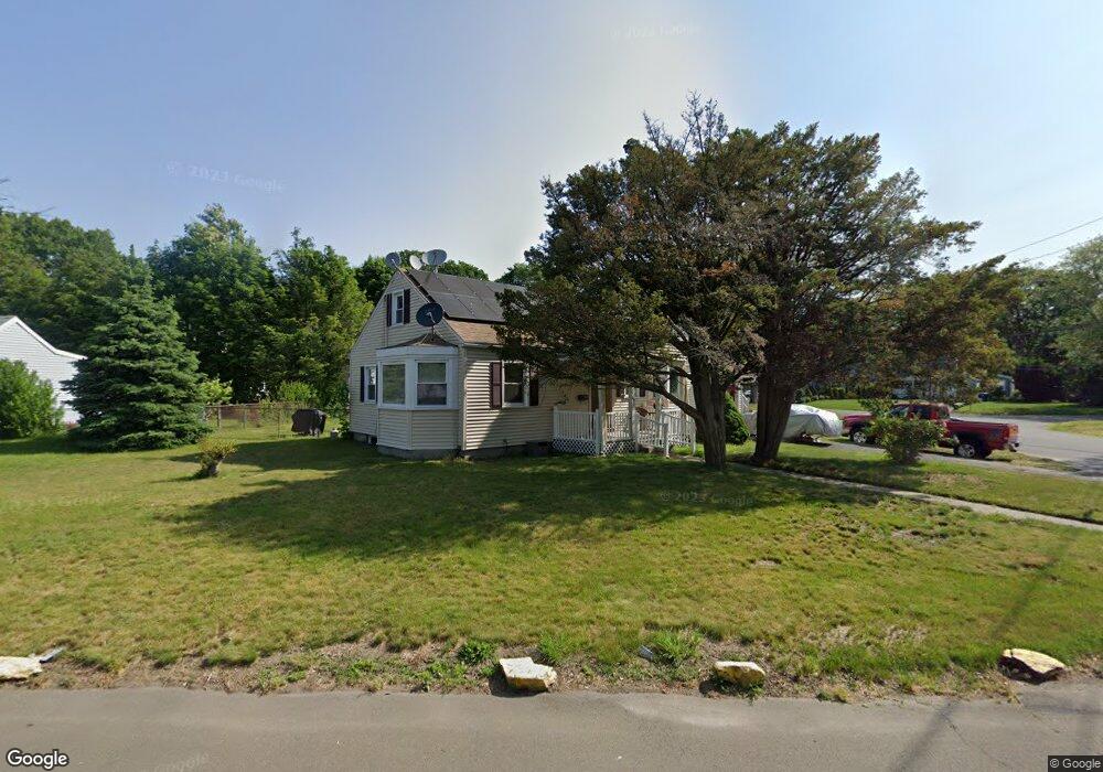 25 Nutmeg Rd, Bridgeport, CT 06610 - photo 1