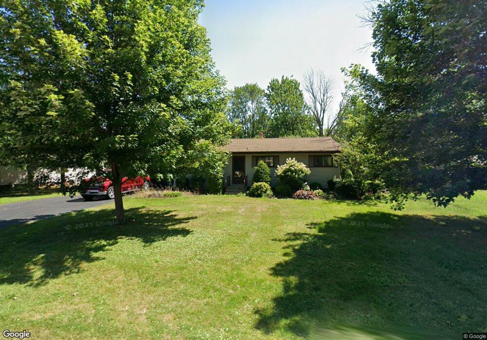 2814 Stenzel Ave, North Tonawanda, NY 14120 - photo 1