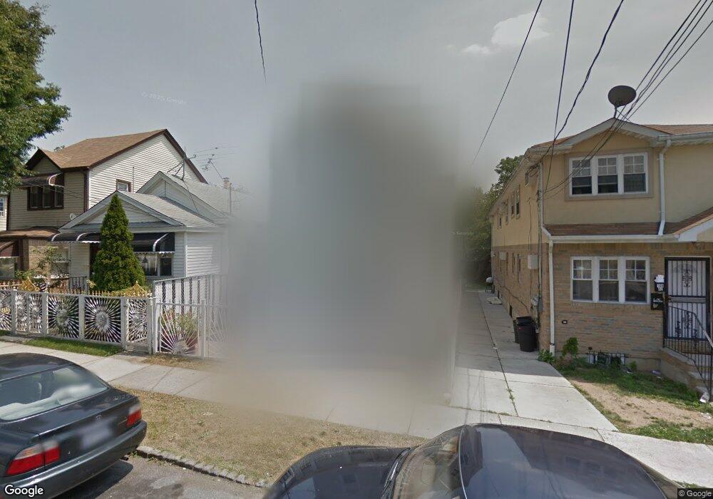 16834 105th Ave, Jamaica, NY 11433 - photo 1