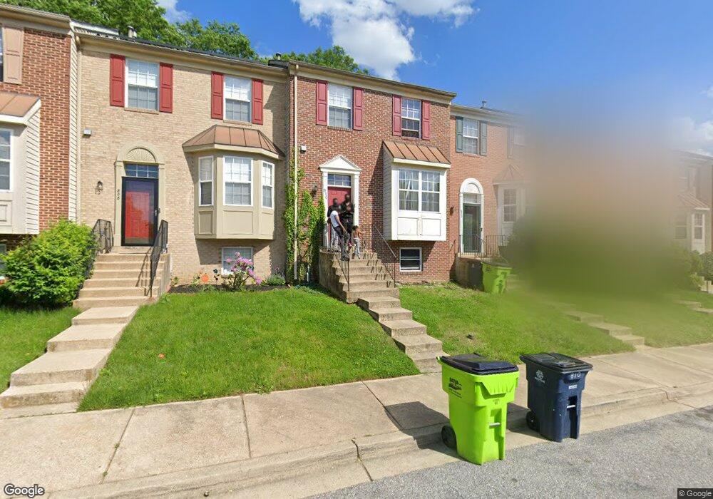 810 Queensdale Ct, Capitol Heights, MD 20743 - photo 1