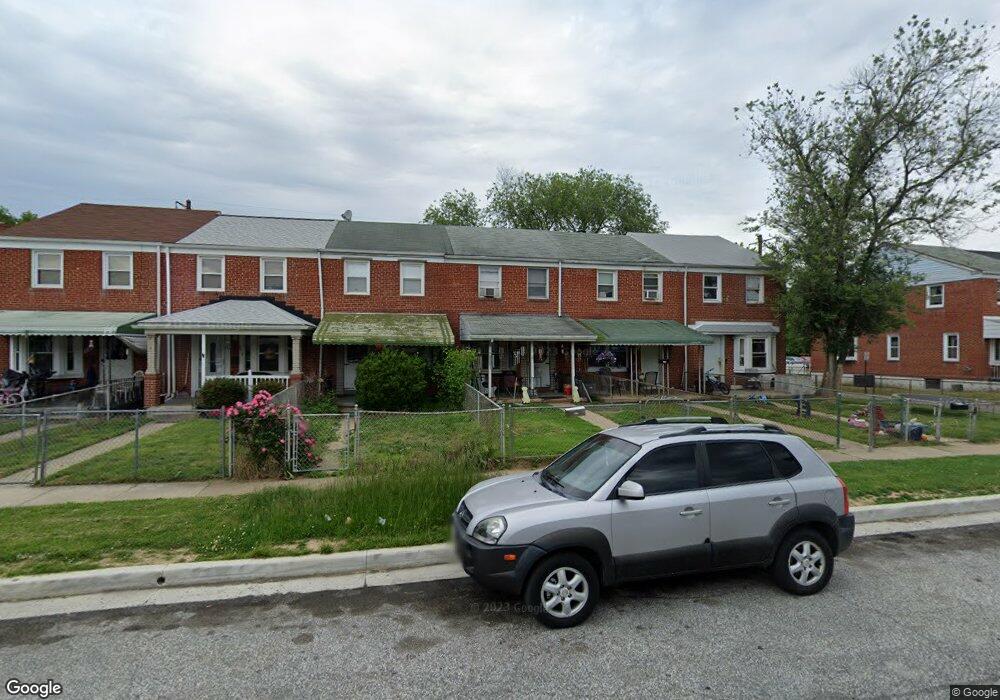 852 Middlesex Rd, Essex, MD 21221 - photo 1