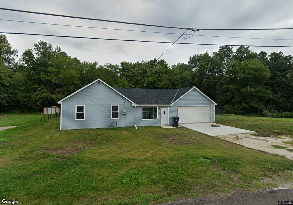 3617 W Grimson Ave, Peoria, IL 61615 - photo 1