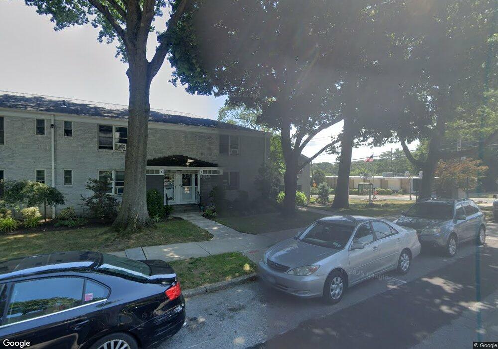 4 Glen Keith Rd unit Upper, Glen Cove, NY 11542 - photo 1