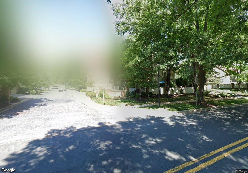 5711 Balsam Grove Ct unit 73, Rockville, MD 20852 - photo 1