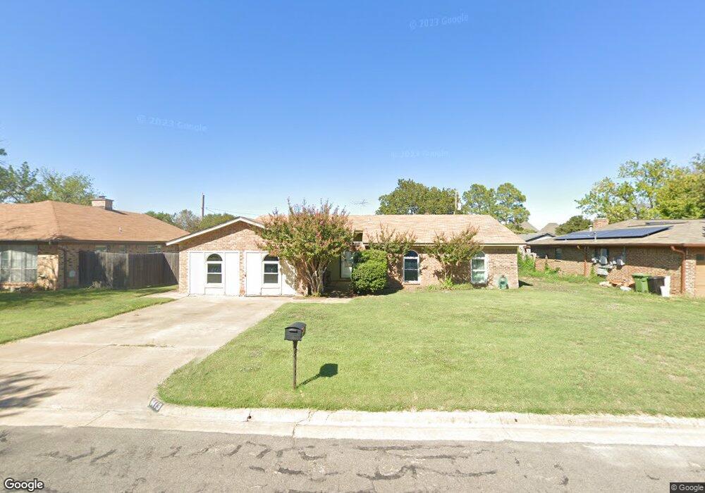 8413 Randy Dr, North Richland Hills, TX 76182 - photo 1