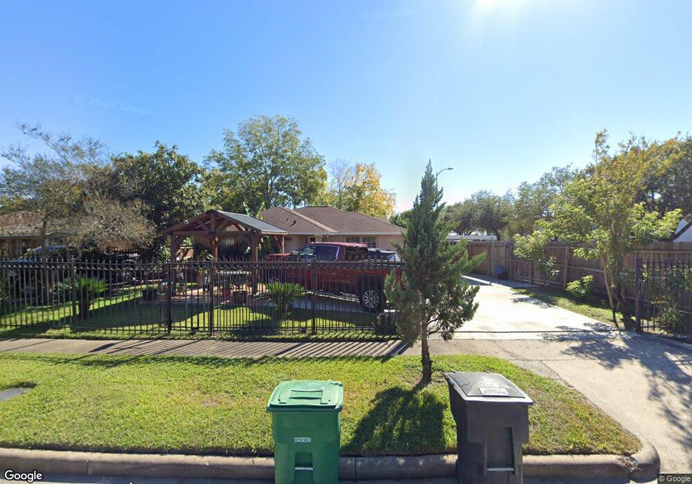 7506 Vista Verde St, Houston, TX 77087 - photo 1