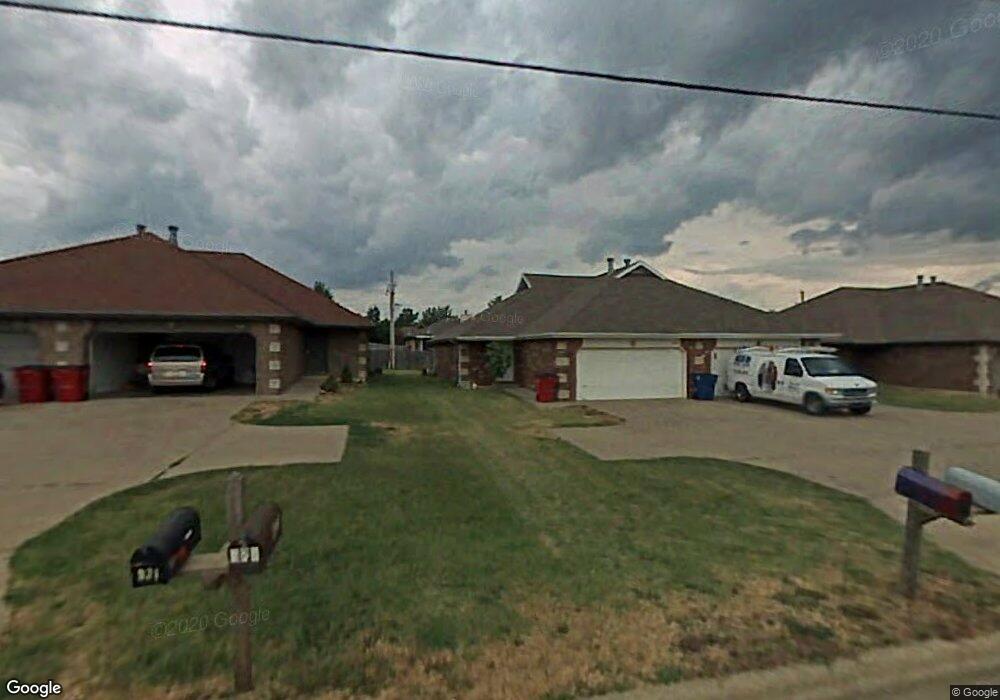 925 N Main St, Nixa, MO 65714 - photo 1