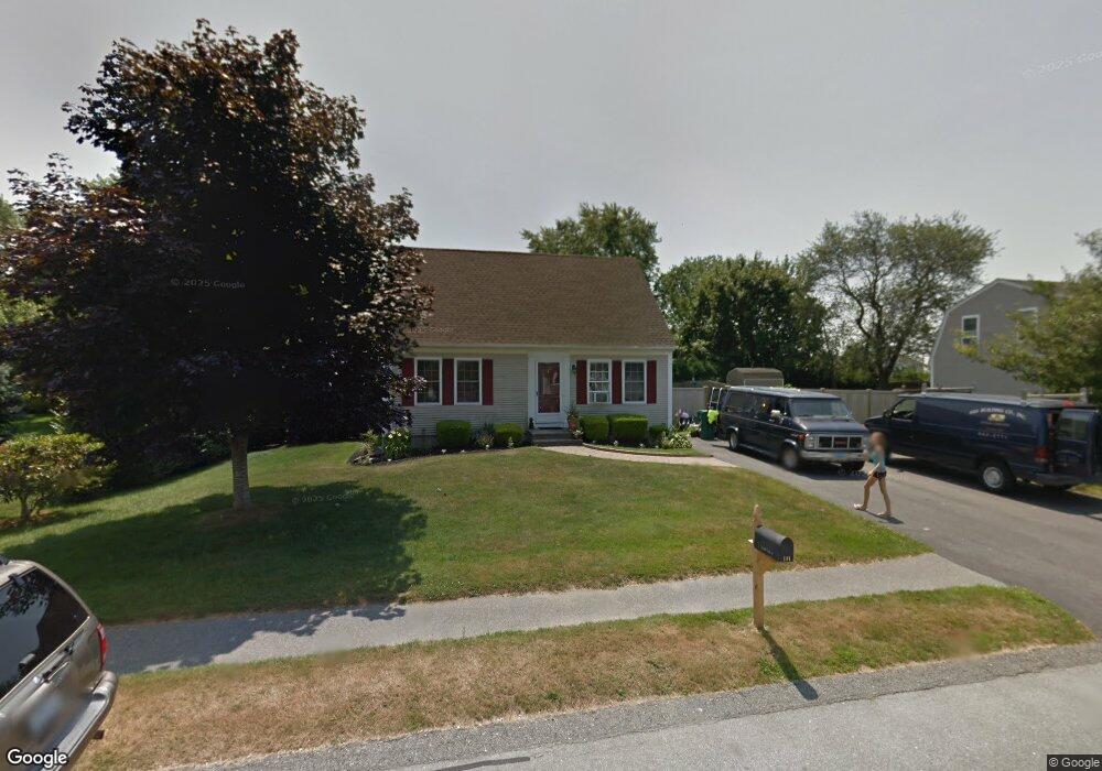 184 W View Rd, Middletown, RI 02842 - photo 1