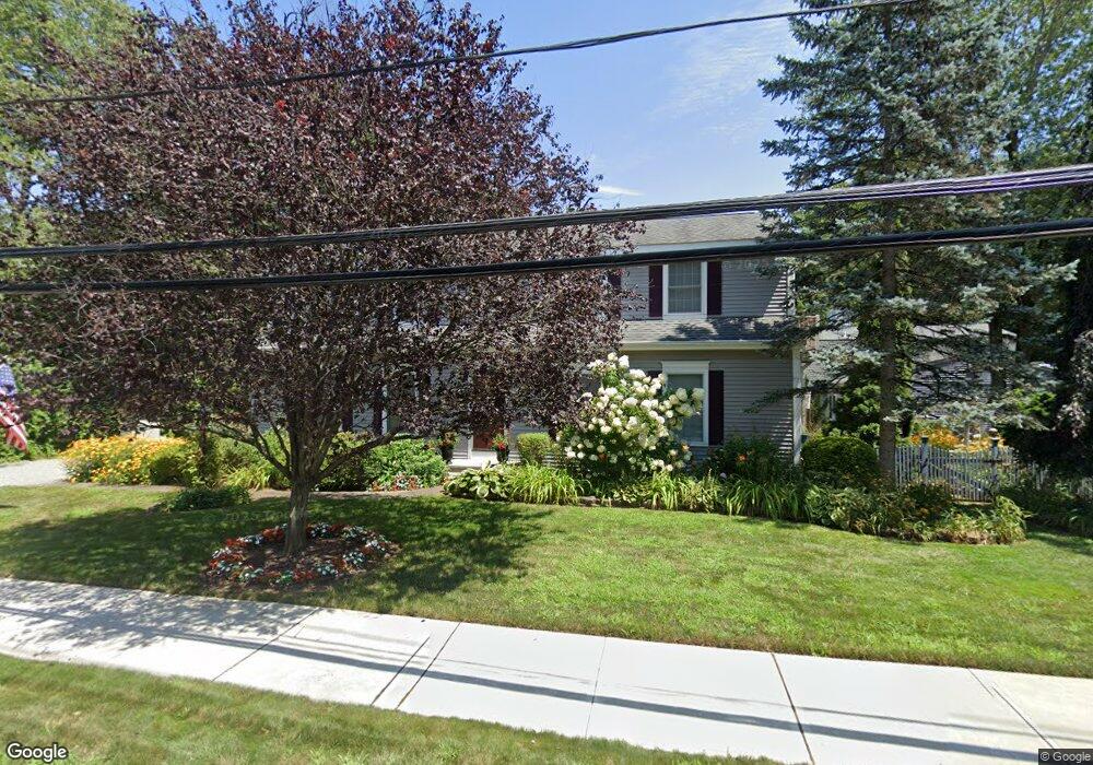 303 Church St unit 2, Guilford, CT 06437 - photo 1