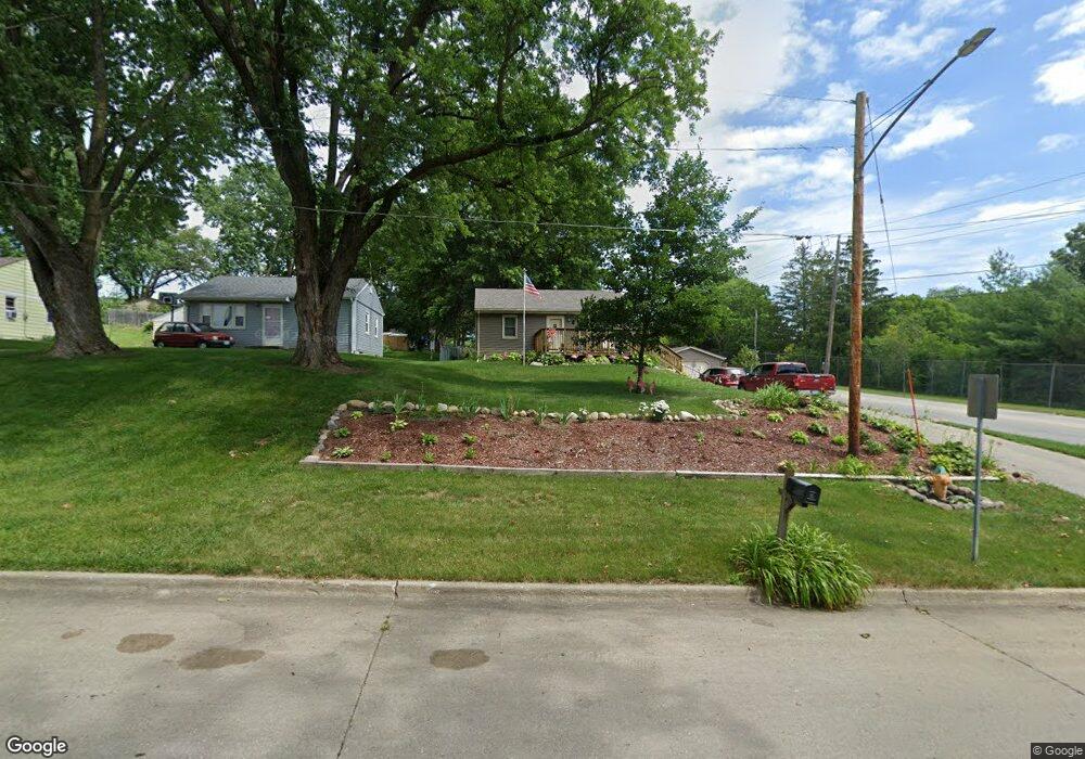 909 Mason Ave, Des Moines, IA 50315 - photo 1