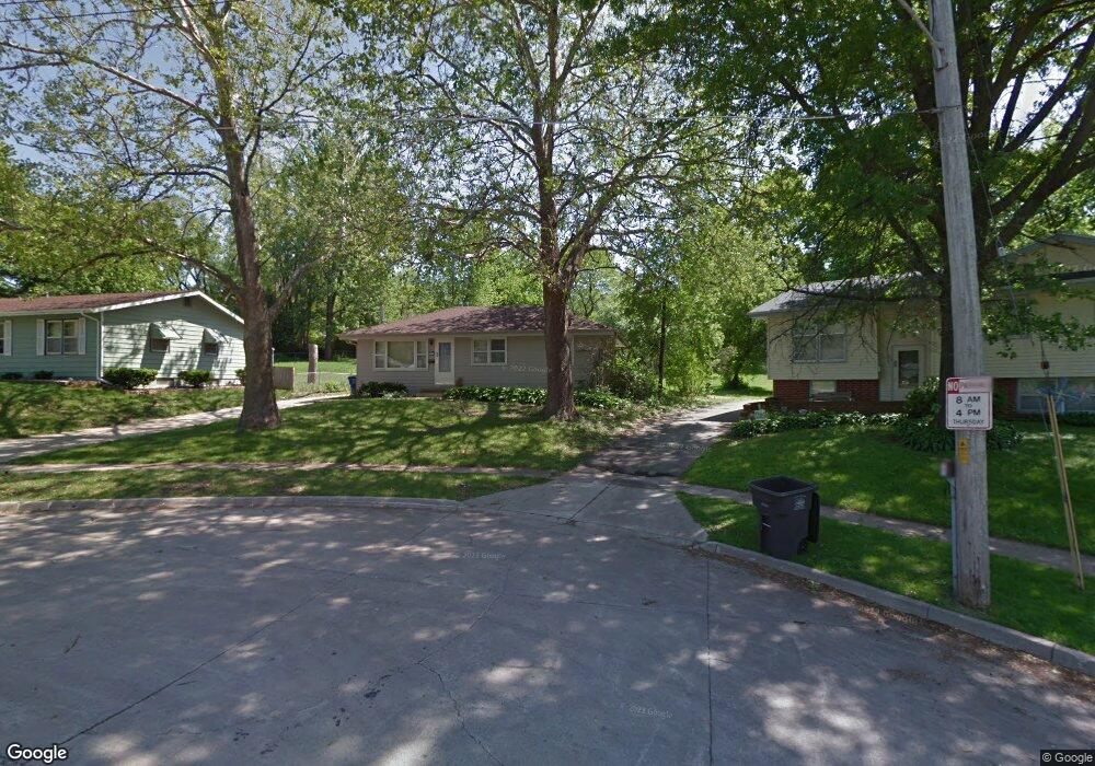 33 Parmer Dr, Des Moines, IA 50315 - photo 1