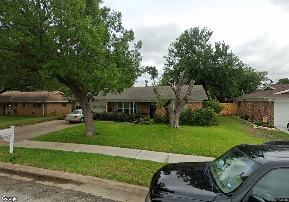 2136 Shady Brook Dr, Bedford, TX 76021 - photo 1