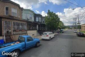 812 N Front St, Camden, NJ 08102