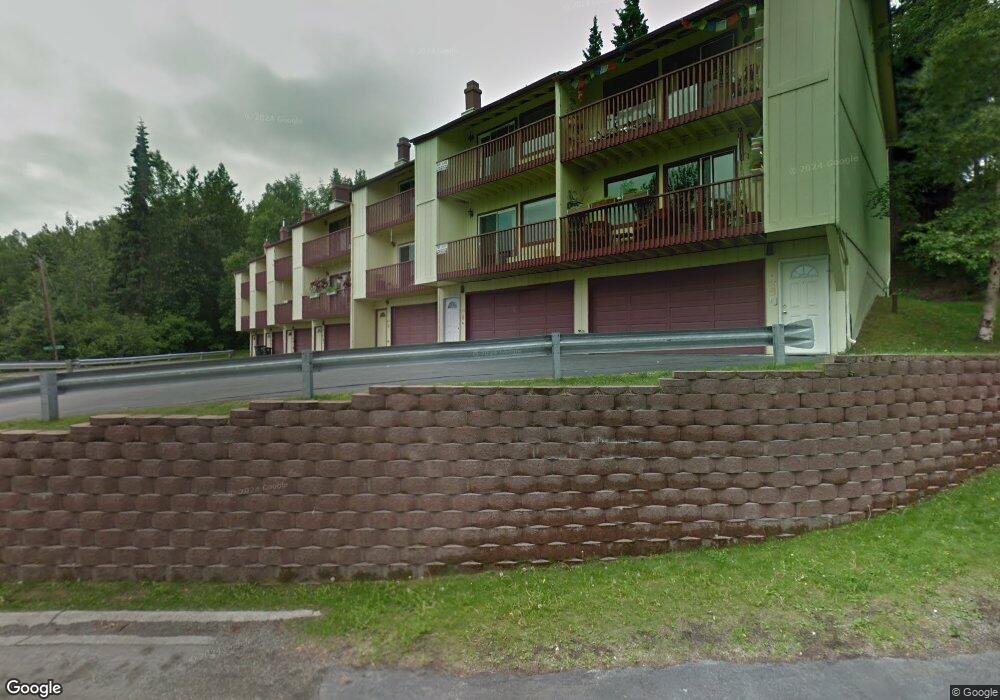 906 Clay Ct unit 2, Anchorage, AK 99503 - photo 1