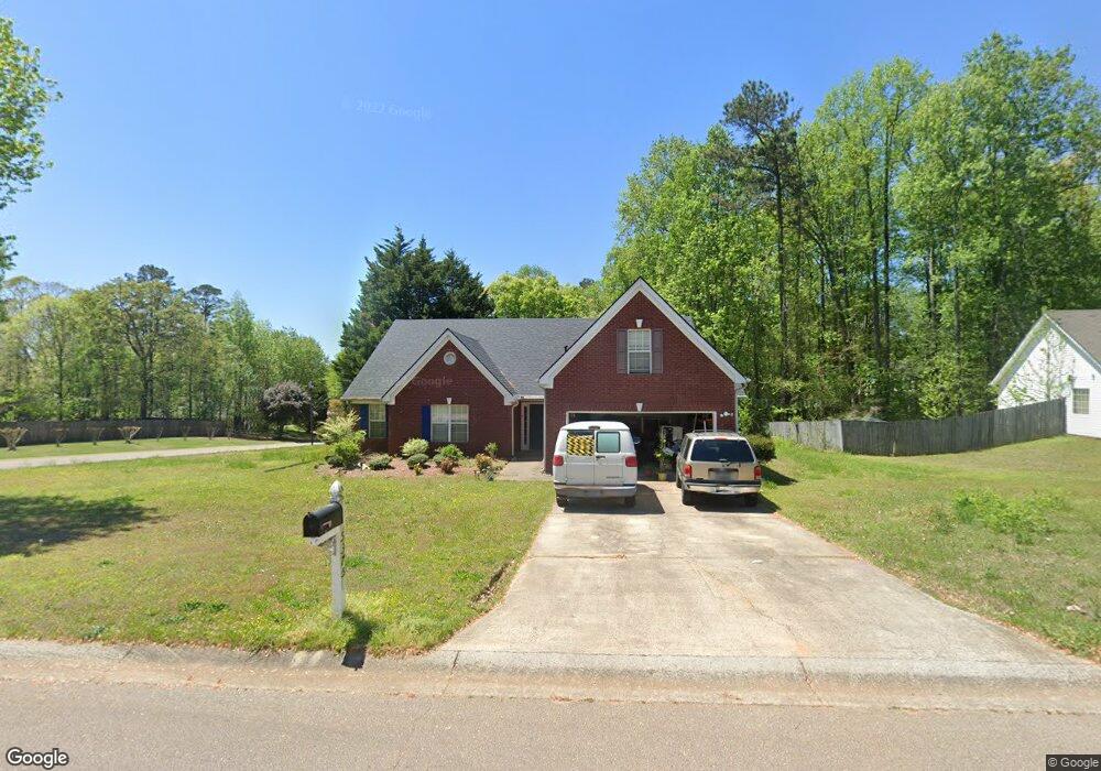 5375 Valley Forest Way, Flowery Branch, GA 30542 - photo 1