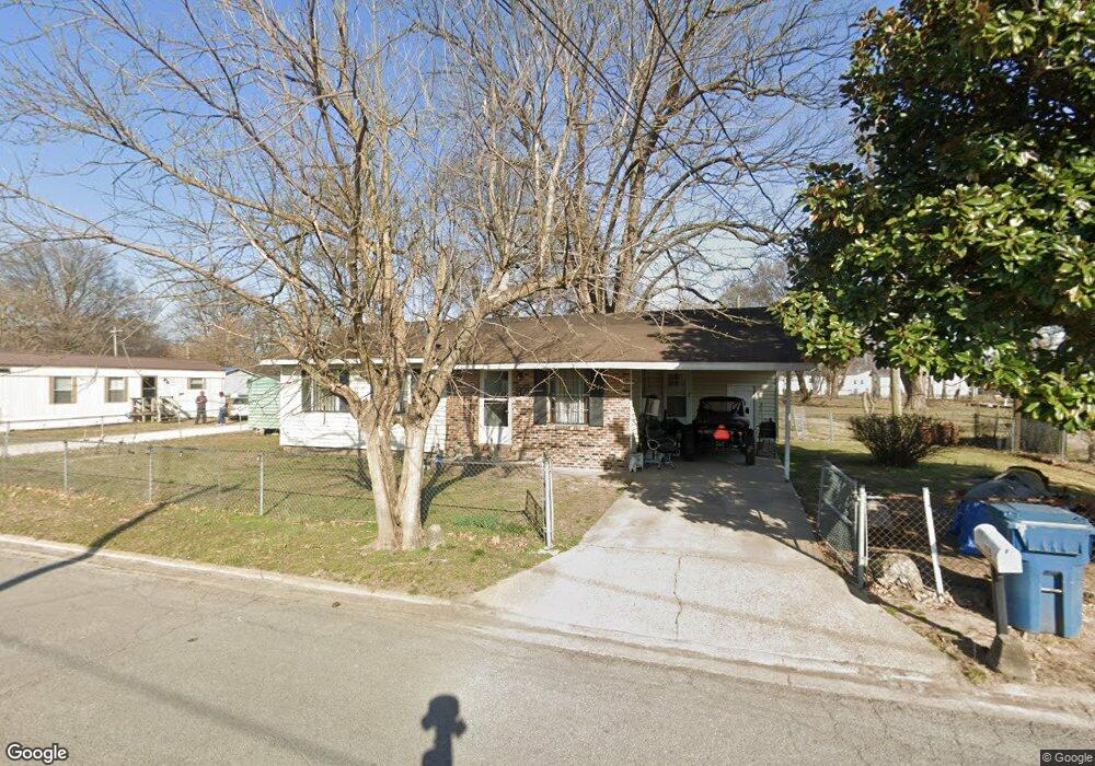 925 2nd St, New Madrid, MO 63869 - photo 1