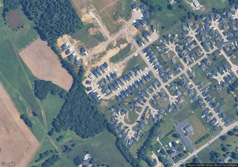 7814 Linwood Cir, Charlestown, IN 47111 - photo 1