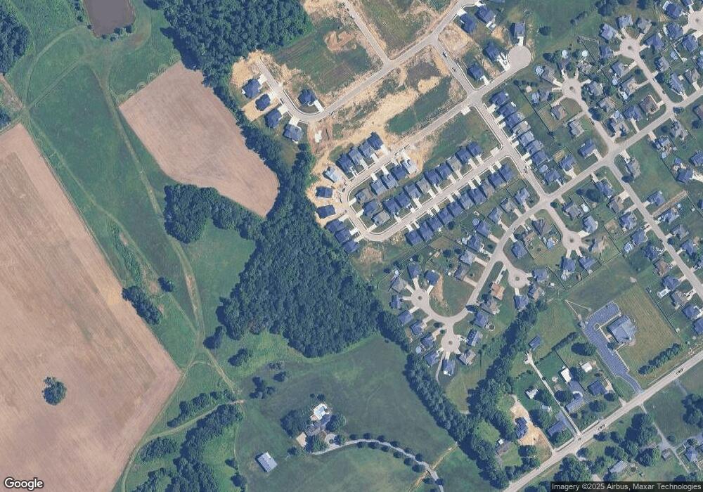 7827 Linwood Cir, Charlestown, IN 47111 - photo 1