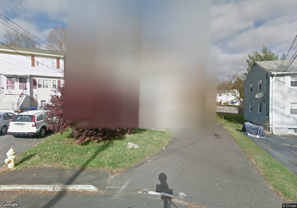 9 Truman Ct unit 2, Norwalk, CT 06854 - photo 1