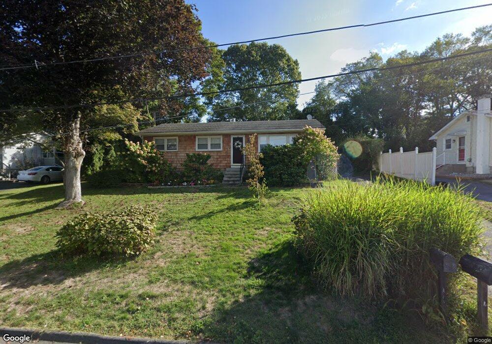 7 May Dr, Westerly, RI 02891 - photo 1