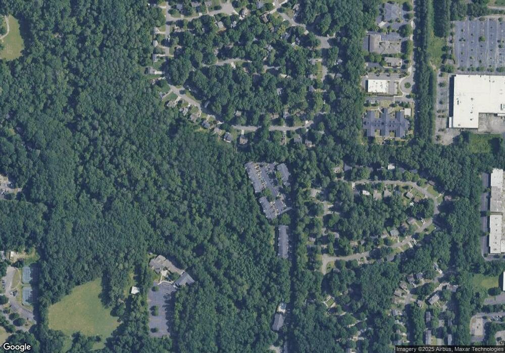 427 Streamside Dr, Roswell, GA 30076 - photo 1