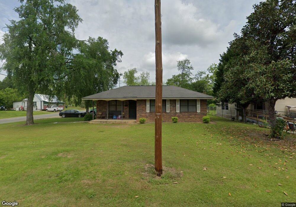 802 E Palm St, Fitzgerald, GA 31750 - photo 1